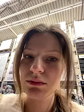 MaryHiggins online show from 12/15/25, 01:59