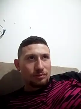 Juninho5755 online show from 11/18/25, 10:14