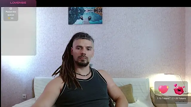Snapshot of Aestheticguy101 chatting on 07/15/26, 07:57 Aestheticguy101 online show from 07/15/26, 07:57