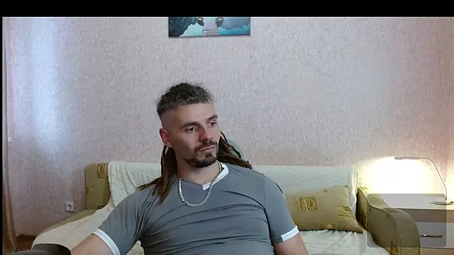 Snapshot of Aestheticguy101 chatting on 07/26/26, 01:18 Aestheticguy101 online show from 07/26/26, 01:18