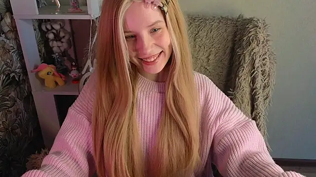 sarakaell online show from 06/03/26, 01:41