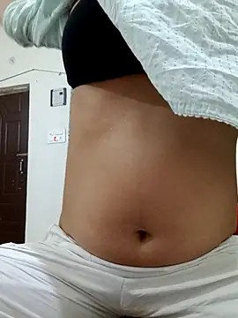 Ipsita-bold online show from 02/28/26, 09:38