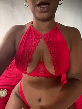 Snapshot of Angel_black69 chatting on 07/04/26, 12:33 Angel black69 online show from 07/04/26, 12:33