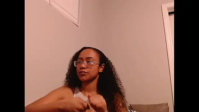 RylHoneyy online show from 02/17/26, 02:52