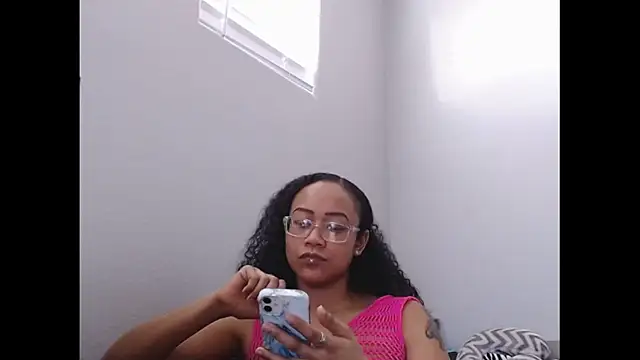 RylHoneyy online show from 02/17/26, 08:59