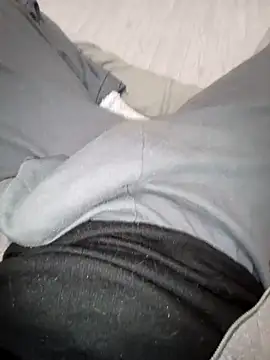 QuietBoy online show from 11/12/25, 01:44