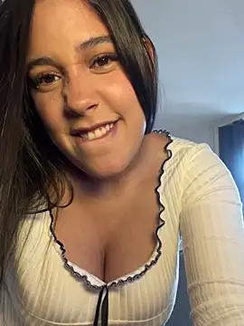 WHAAATTTTTTTTTT online show from 05/13/26, 02:25