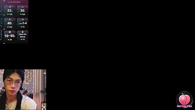 Snapshot of CrytinaSissyCrossdress chatting on 04/24/26, 11:34 CrytinaSissyCrossdress online show from 04/24/26, 11:34