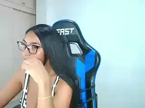 sophiax-x online show from 01/14/25, 08:04