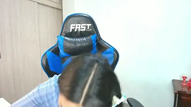 sophiax-x online show from 11/22/25, 06:40