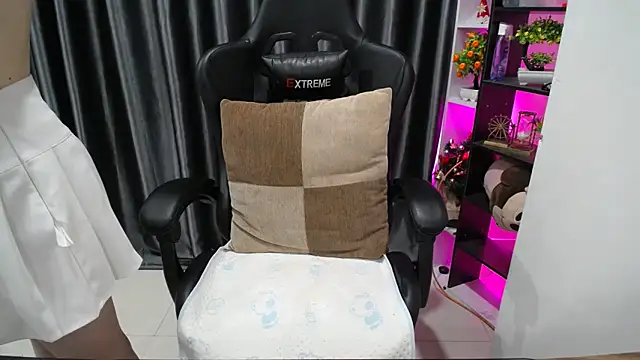 Yuki-yio online show from 09/09/25, 01:05