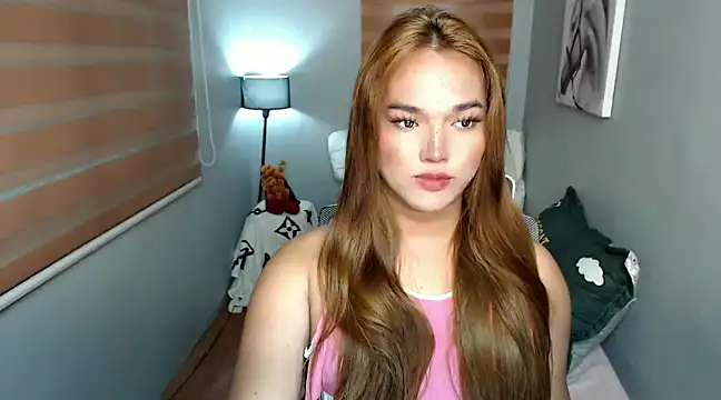 Snapshot of MoaningKylie chatting on 12/06/24, 09:54 MoaningKylie online show from 12/06/24, 09:54