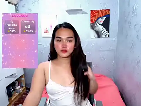 Snapshot of MoaningKylie chatting on 11/01/25, 12:07 MoaningKylie online show from 11/01/25, 12:07