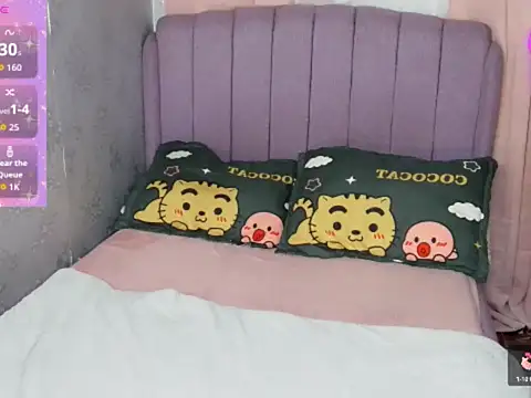 Snapshot of MoaningKylie chatting on 02/06/26, 01:47 MoaningKylie online show from 02/06/26, 01:47