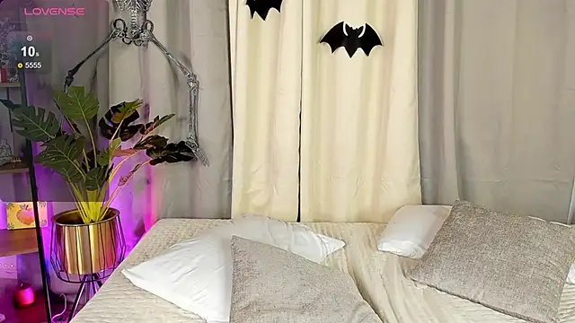 Amy art online show from 10/10/25, 10:09