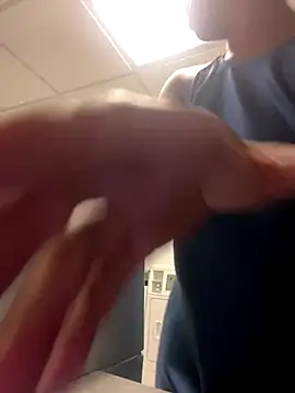 Snapshot of HoneyDripHer chatting on 09/28/25, 08:58 HoneyDripHer online show from 09/28/25, 08:58