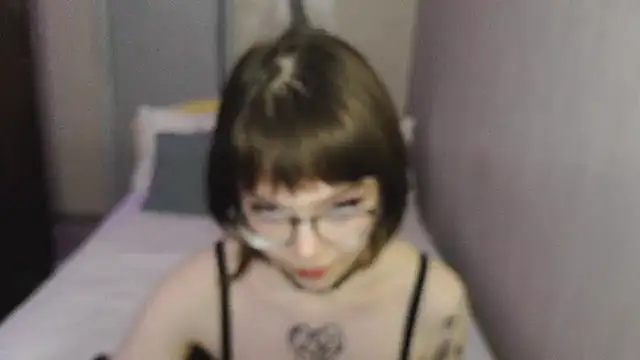 MayGler online show from 04/13/26, 05:29