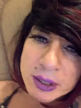 Snapshot of DreamGurlDaisy@xh chatting on 11/08/25, 04:51 DreamGurlDaisyxh online show from 11/08/25, 04:51