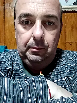 Snapshot of Hot-pico76 chatting on 02/21/25, 10:48 Hot-pico76 online show from 02/21/25, 10:48