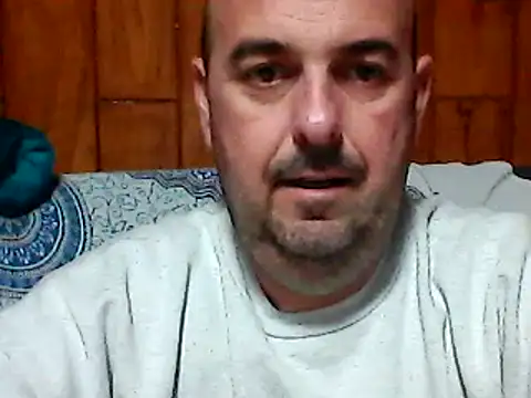 Snapshot of Hot-pico76 chatting on 03/13/25, 06:23 Hot-pico76 online show from 03/13/25, 06:23