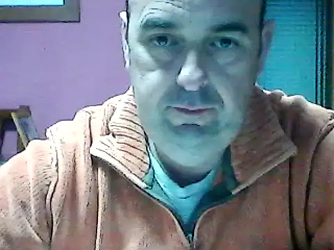 Snapshot of Hot-pico76 chatting on 03/16/25, 05:28 Hot-pico76 online show from 03/16/25, 05:28