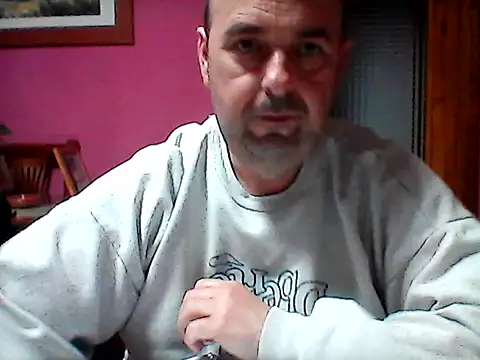 Snapshot of Hot-pico76 chatting on 03/18/25, 06:48 Hot-pico76 online show from 03/18/25, 06:48