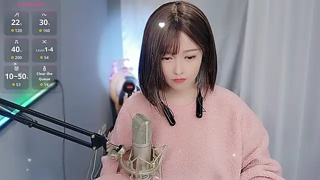 Snapshot of tw_lala chatting on 02/13/26, 02:02 tw lala online show from 02/13/26, 02:02