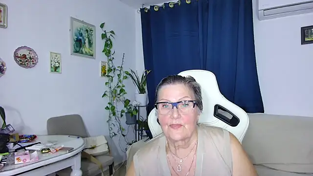 Selenna57 online show from 03/26/26, 06:35