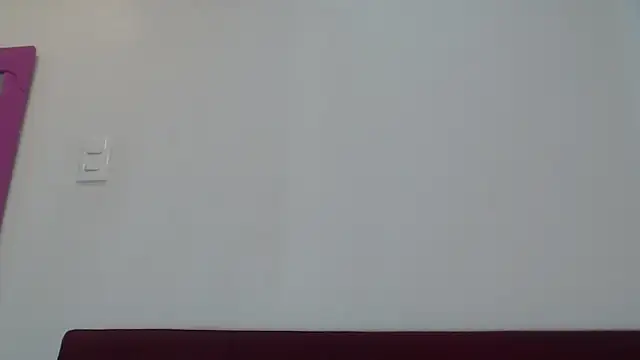 Amber Moore online show from 10/25/25, 04:02