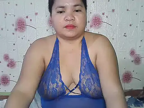 hotpussyxxx33x online show from 09/13/25, 04:45