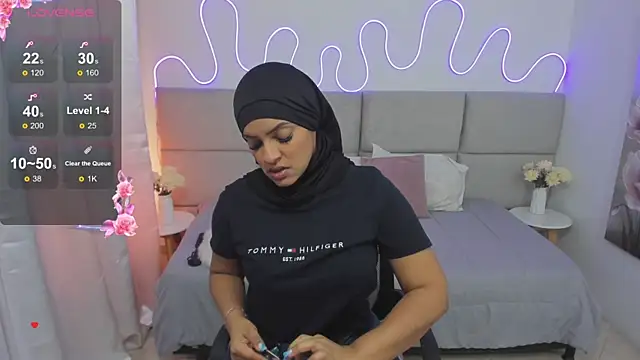 Snapshot of nashiira_ chatting on 12/03/24, 07:33 nashiira online show from 12/03/24, 07:33