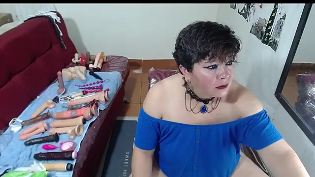 angelitolove727 online show from 02/13/25, 08:34