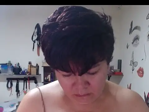Snapshot of angelitolove727 chatting on 07/25/26, 06:05 angelitolove727 online show from 07/25/26, 06:05