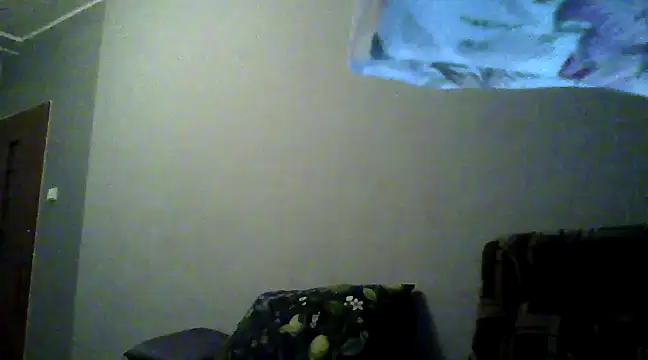 Snapshot of michu81 chatting on 12/26/24, 10:31 michu81 online show from 12/26/24, 10:31