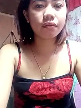 Snapshot of Cutie_body11 chatting on 06/19/26, 10:02 Cutie body11 online show from 06/19/26, 10:02