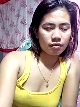 Snapshot of Cutie_body11 chatting on 07/06/26, 12:29 Cutie body11 online show from 07/06/26, 12:29