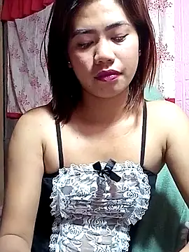 Snapshot of Cutie_body11 chatting on 07/16/26, 12:33 Cutie body11 online show from 07/16/26, 12:33