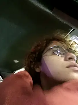 EmmaMelissa0521 online show from 01/01/25, 01:58