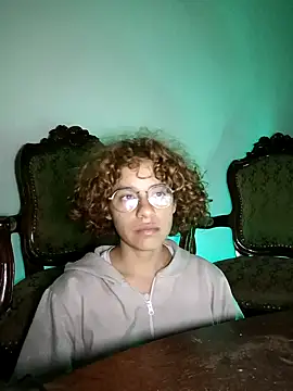 EmmaMelissa0521 online show from 01/06/25, 04:58