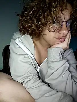 EmmaMelissa0521 online show from 01/06/25, 08:03