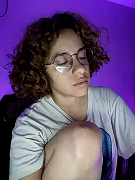 EmmaMelissa0521 online show from 01/08/25, 08:27