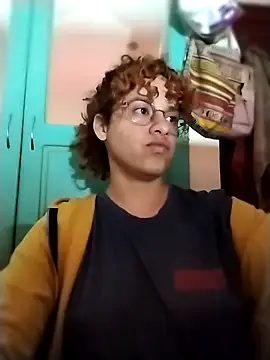 EmmaMelissa0521 online show from 10/26/25, 11:42