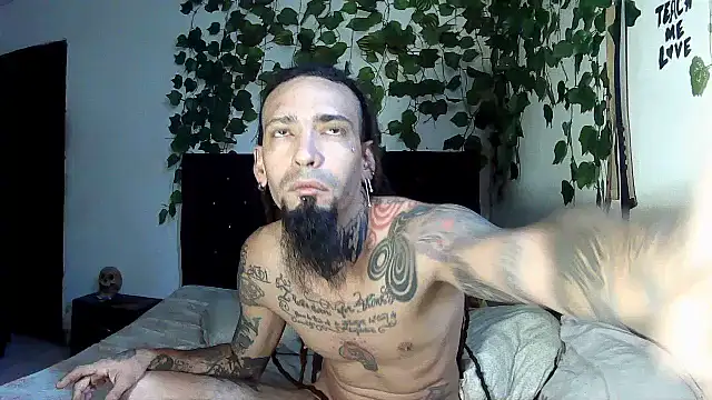 Snapshot of caribbeanlover1 chatting on 07/22/26, 12:19 caribbeanlover1 online show from 07/22/26, 12:19