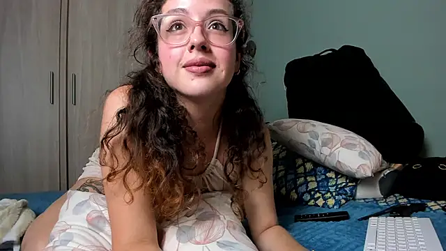 Cassandra Caiin online show from 12/15/24, 01:02