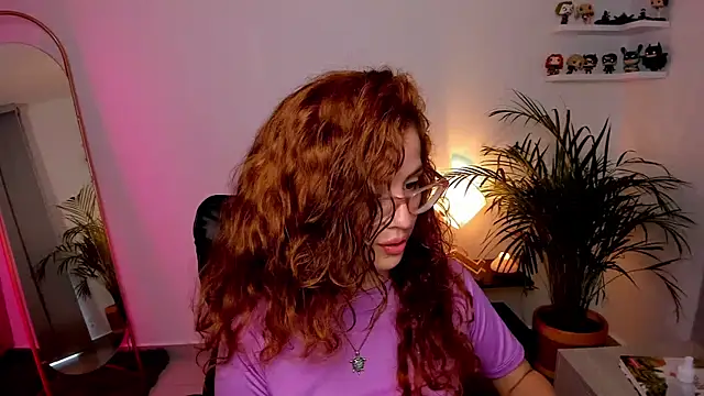 Cassandra Caiin online show from 02/02/25, 09:45