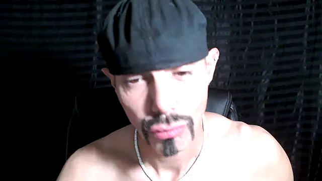 ThickD2C online show from 01/31/25, 06:03