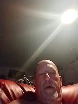 Yankeedave420 online show from 03/13/25, 07:31