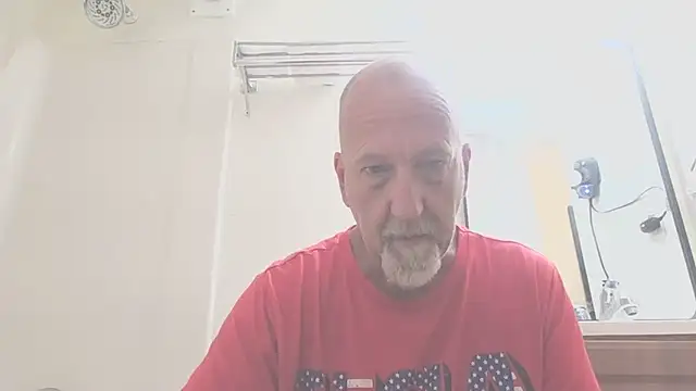 Snapshot of Yankeedave420 chatting on 07/25/26, 03:48 Yankeedave420 online show from 07/25/26, 03:48
