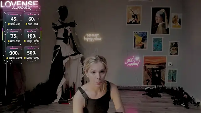 Careful i bite online show from 10/16/25, 04:24