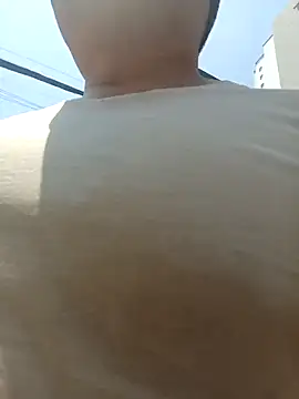 chicoguapo8 online show from 12/17/25, 05:52